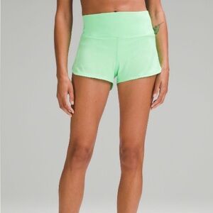 Lululemon Pistachio High Rise Speed Up Shorts 2.5” Size 6